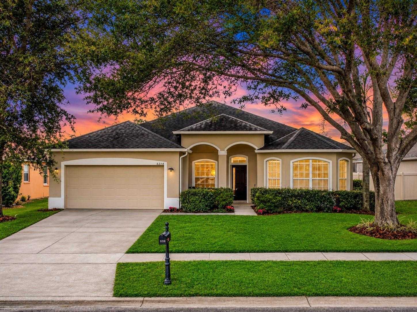 5218 SMOKEY WATER LANE Oviedo Florida United States, for Sale, residential, Fritz Wardlow, HomeSmart