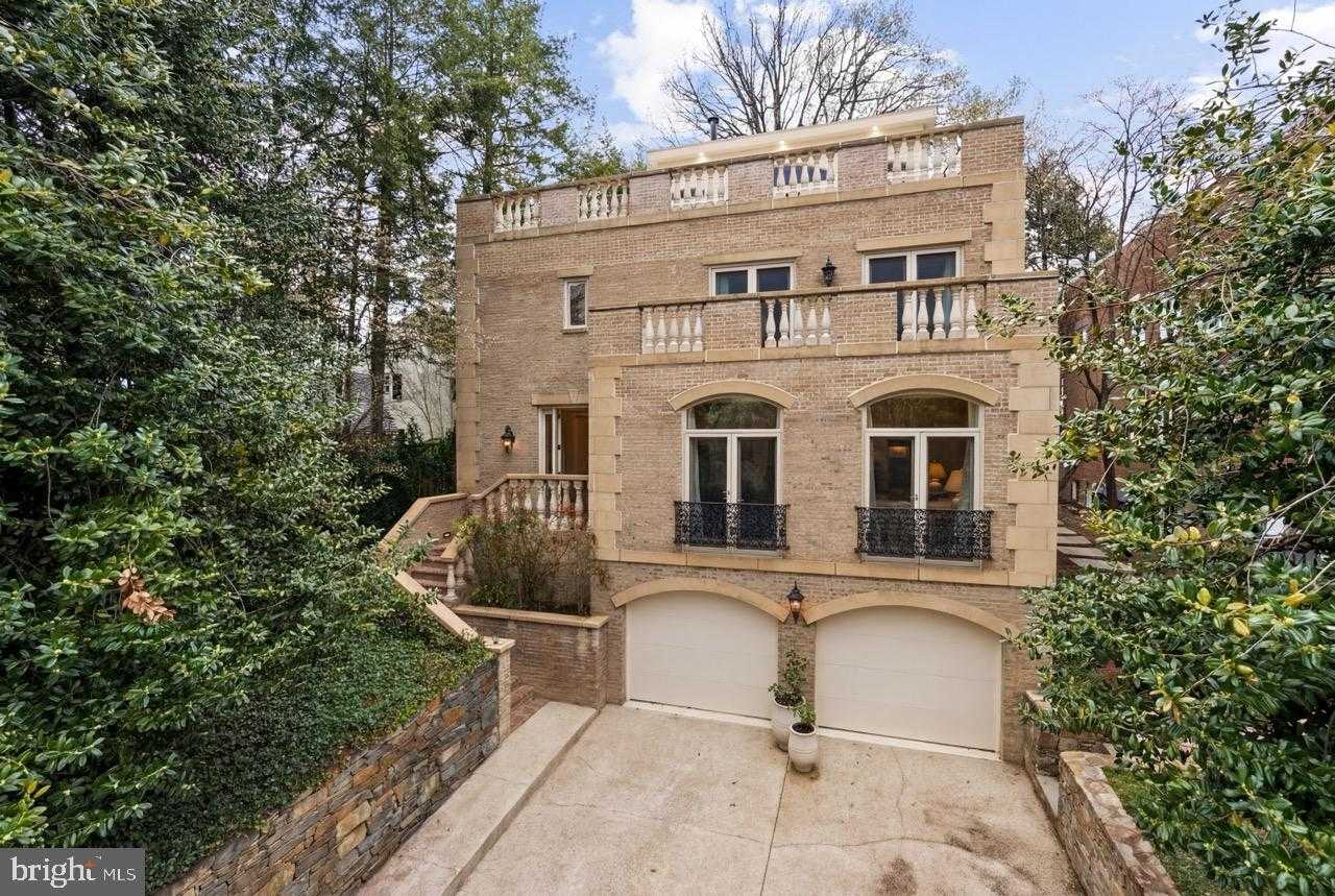 4613 CHARLESTON TERRACE Washington District Of Columbia United States, for Sale, residential, Edward Giles, Georgetown Realty Group