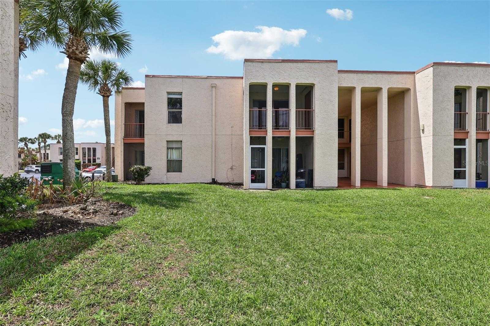 534 ORANGE DRIVE APT 27 Altamonte Springs Florida United States, for Sale, residential, Zaira Mejia, Spaces & Styles Group