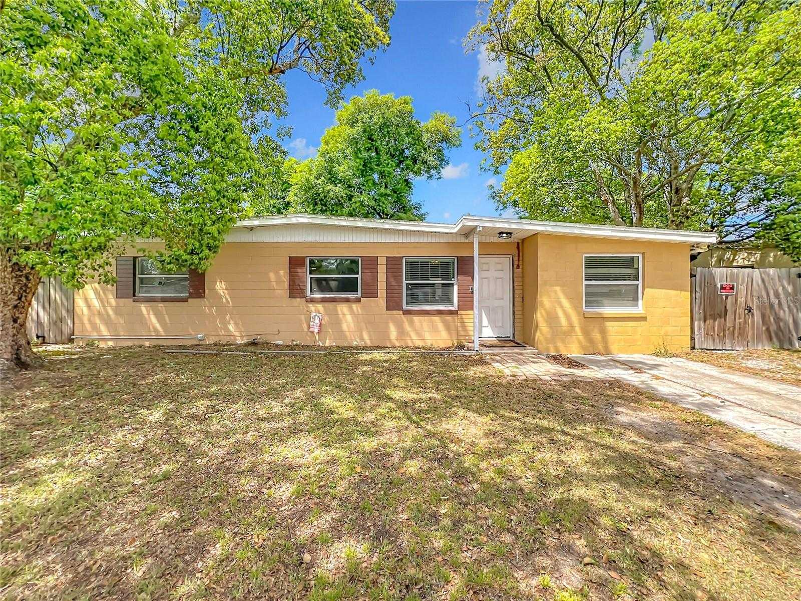 710 SUZETTE DRIVE Ocoee Florida United States, for Sale, residential, Zaira Mejia, Spaces & Styles Group