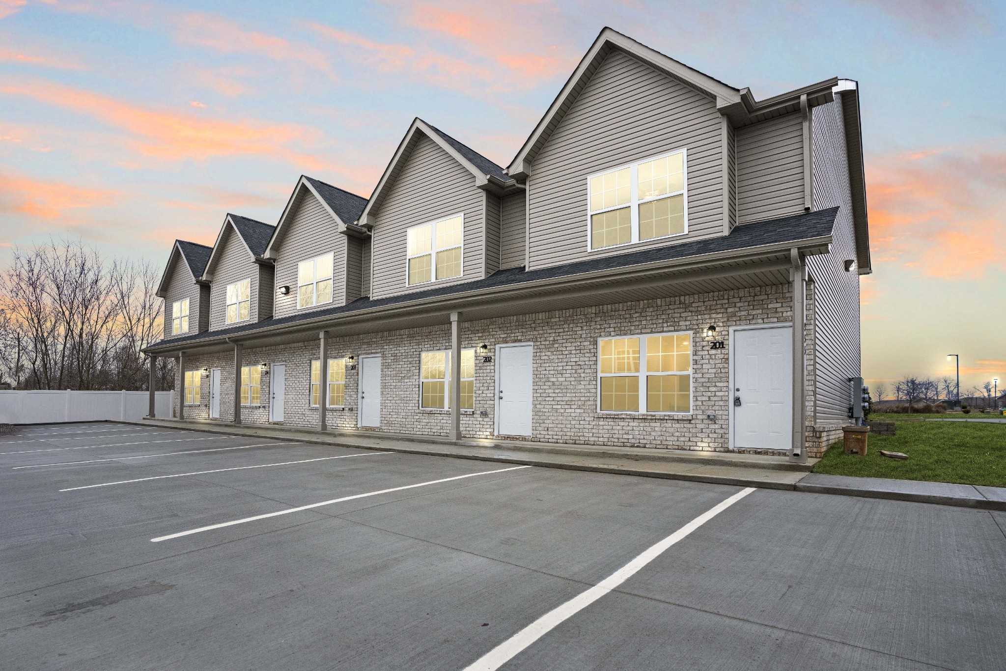 955 Professional Park Dr  APT 102 Clarksville Tennessee United States, for Rent, residential, Sandra Hester, Keystone Realty and Management