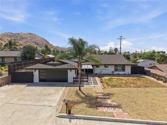22783 Brentwood Grand Terrace California United States, for Sale, residential, Susan  Tedrow , Susan Tedrow Real Estate, Inc.
