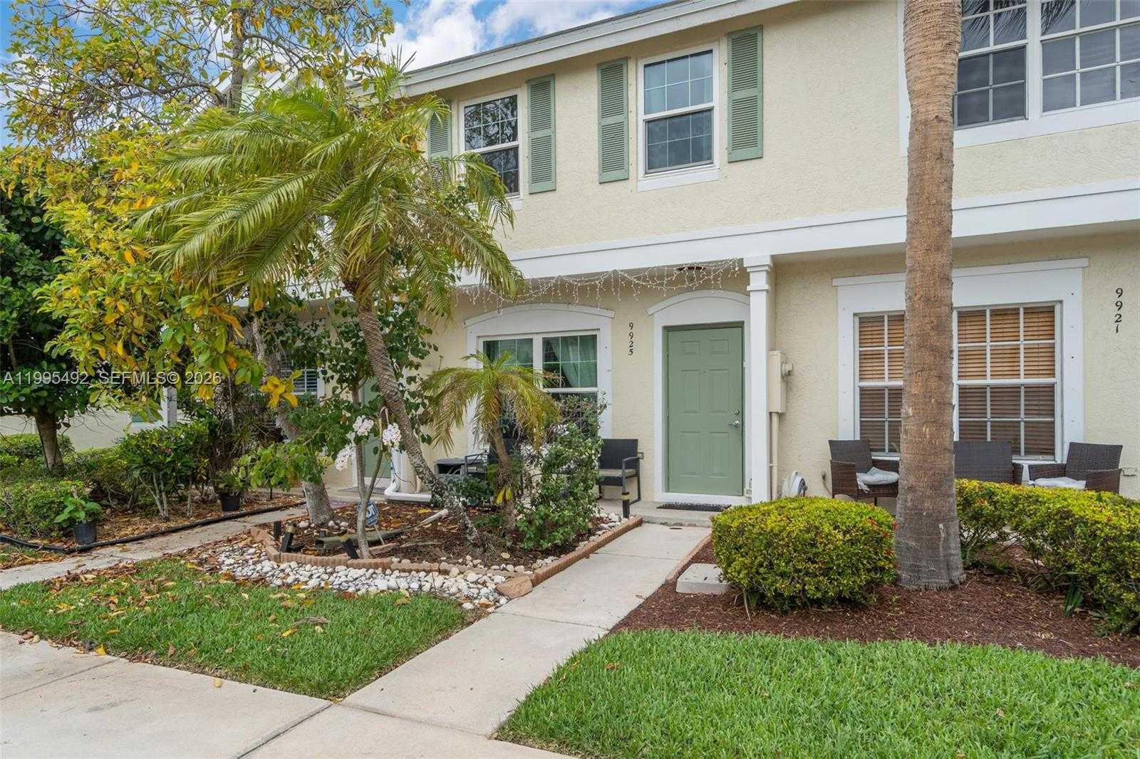 9925 NW 57th Mnr Coral Springs Florida United States, for Sale, residential, Pierre J Denis, Realty 100