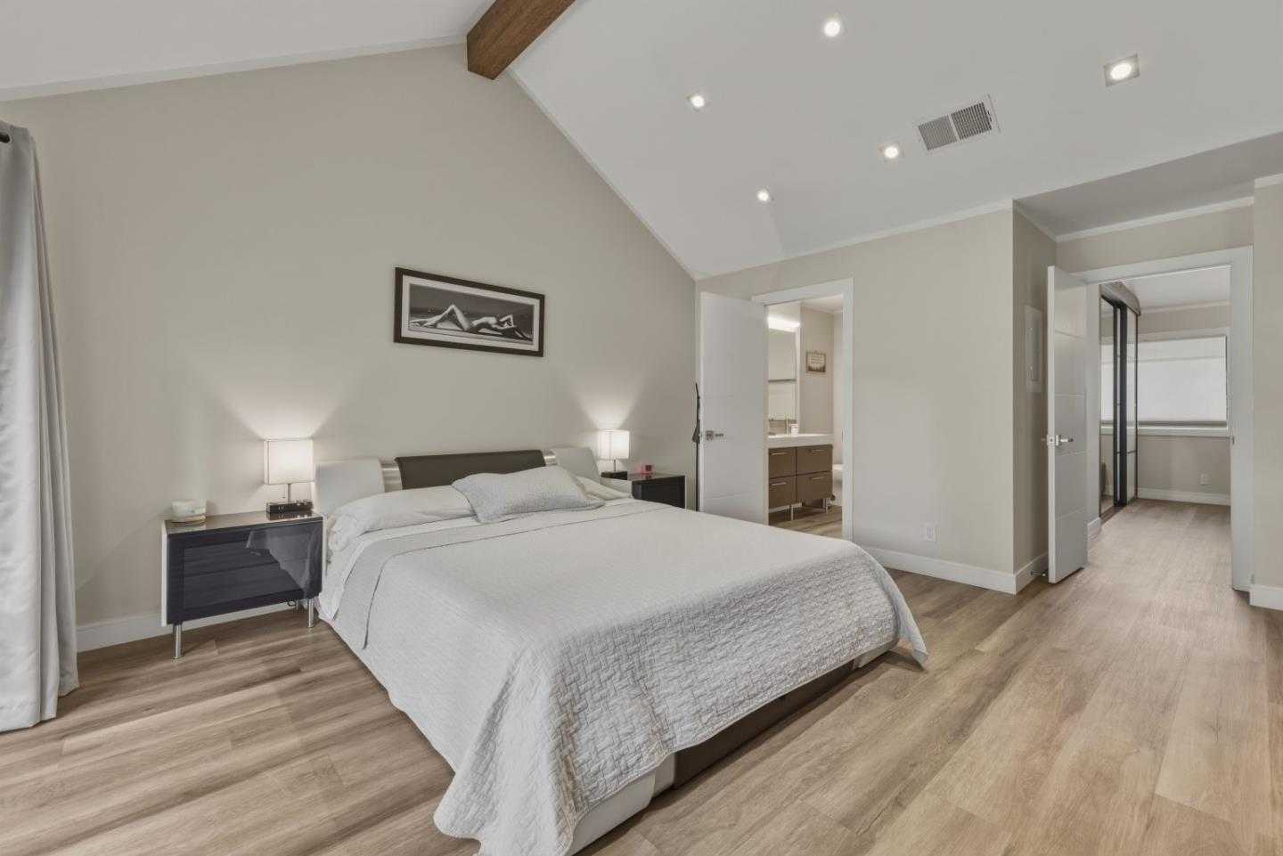 1092 Indian Summer Court  APT 14 San Jose California United States, for Sale, residential, Patricia Lambert, InCom Sample Brokerage