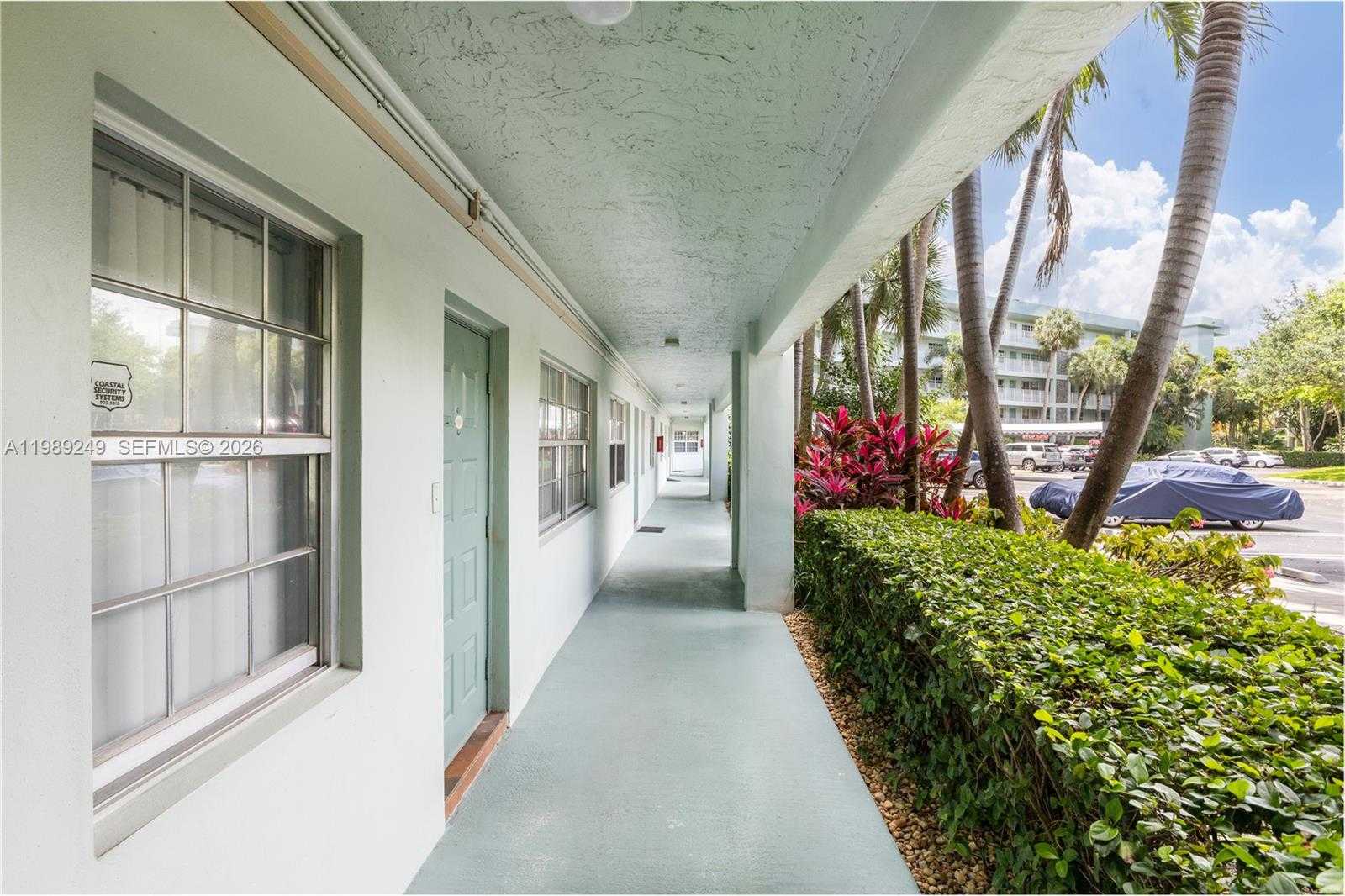 806 Cypress Grove Ln  APT 111 Pompano Beach Florida United States, for Sale, residential, Gloria Reynolds, Incom Example Demo Office