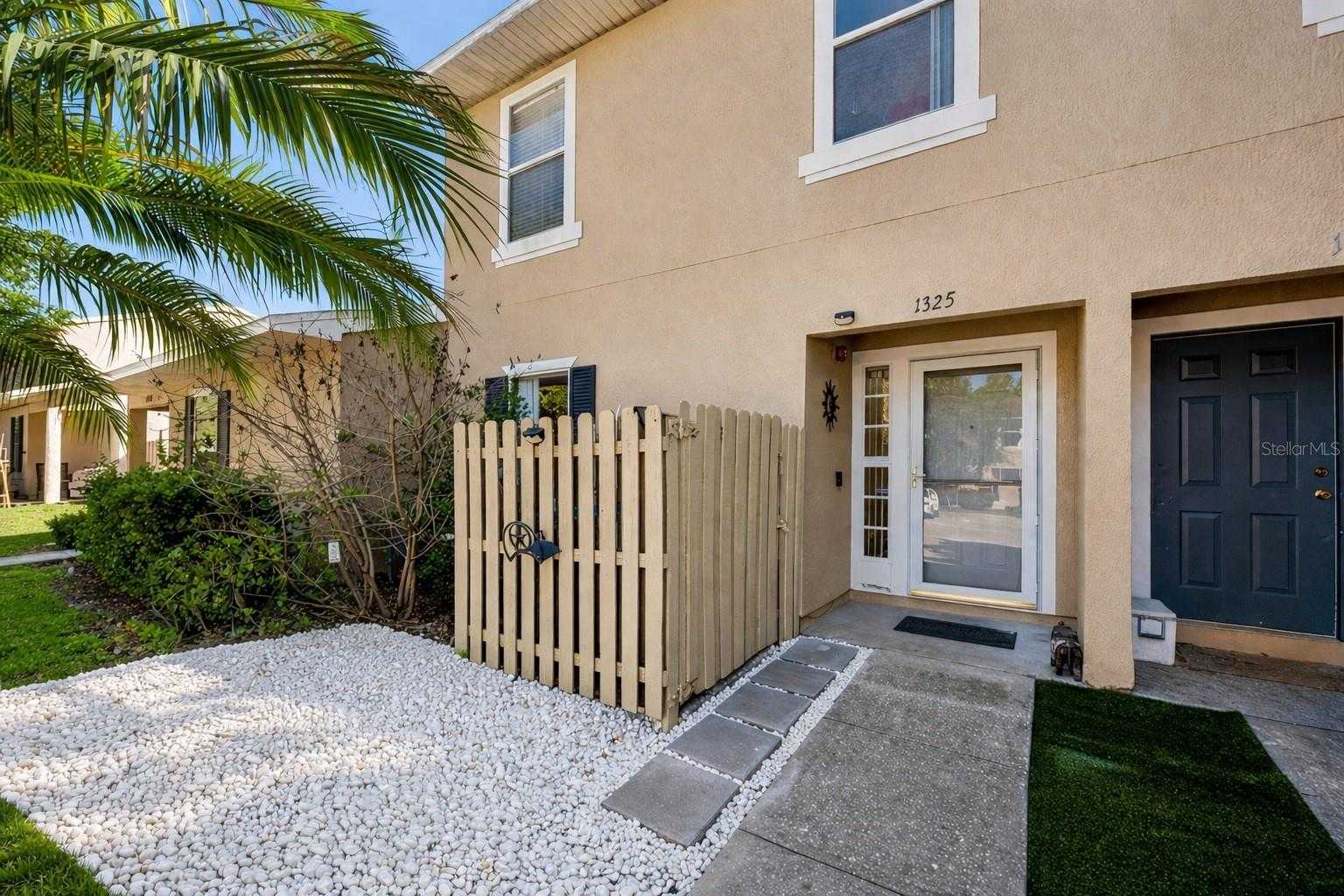 1325 FETTLER WAY Winter Garden Florida United States, for Sale, residential, Zaira Mejia, Spaces & Styles Group