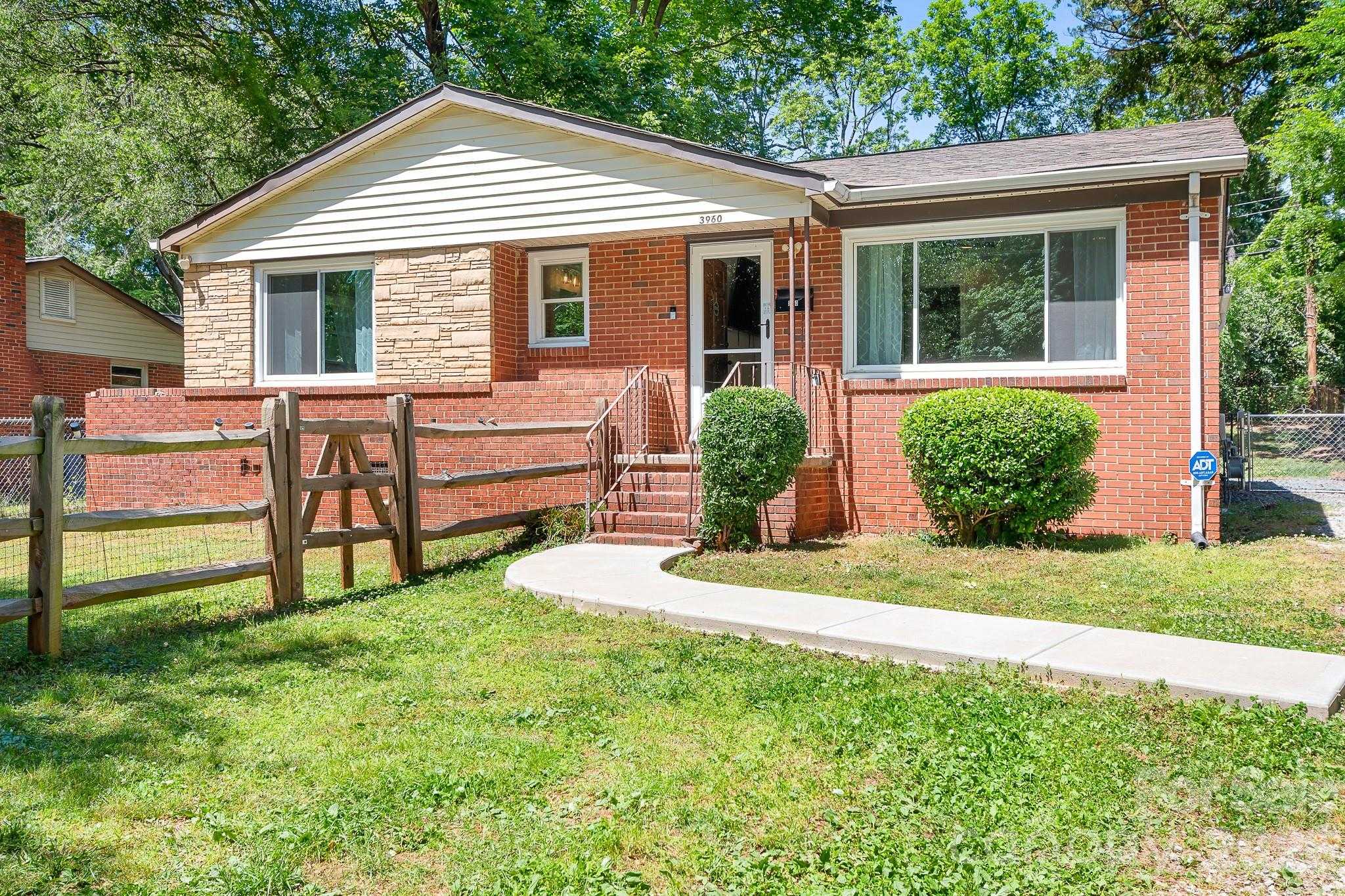 3960 Bristol Drive Charlotte North Carolina United States, for Sale, residential, Kristen Haynes, New Home Buyers Brokers / Realty Pros