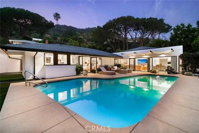 9621 Cedarbrook Beverly Hills California United States, for Sale, residential, LAURENT   BERTET, Bertet Investment Group LLC