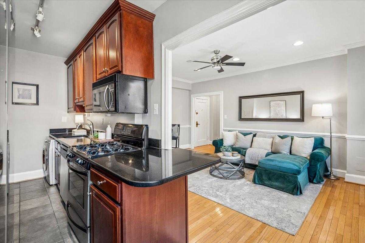 3010 WISCONSIN AVENUE APT 209 Washington District Of Columbia United States, for Sale, residential, Zandra Jamison, Samson Properties