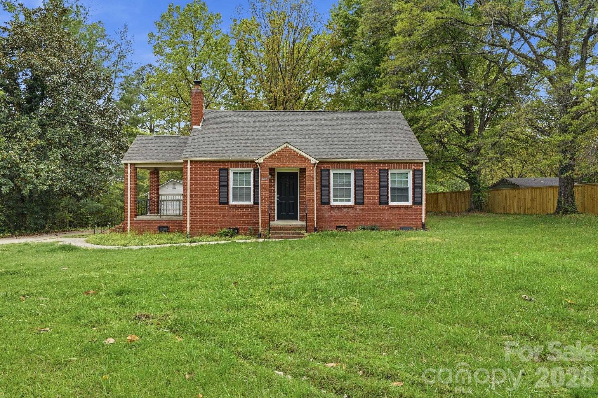 8825 Mcclure Circle Charlotte North Carolina United States, for Sale, residential, Kristen Haynes, New Home Buyers Brokers / Realty Pros