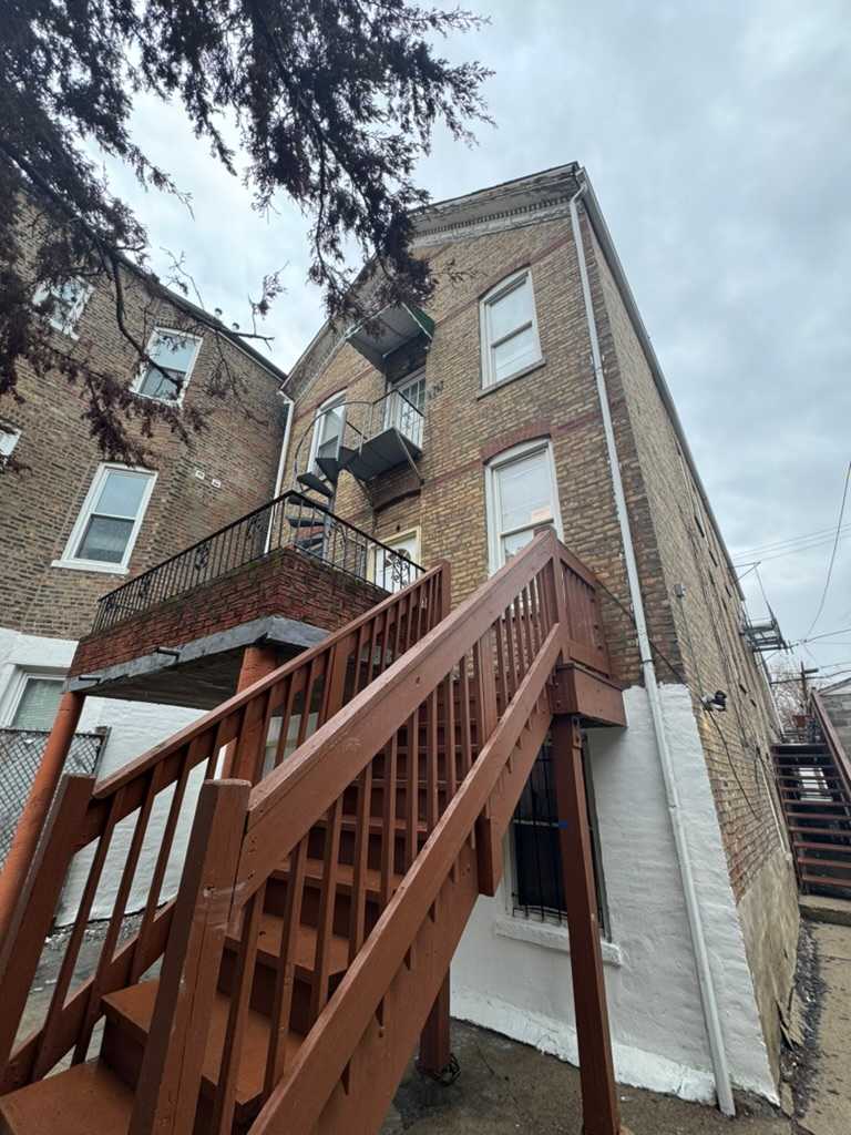 2127 S FAIRFIELD Avenue Chicago Illinois United States, for Sale, commercial,  , RICHLAND GLOBAL INC.