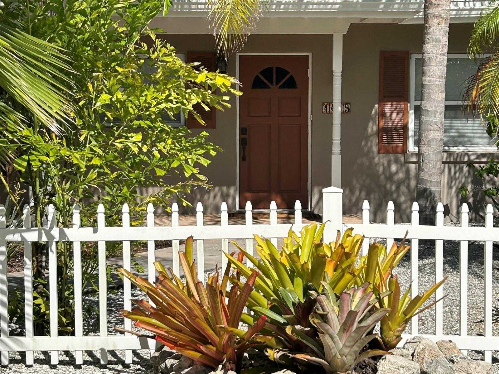 1415 S SCHOOL AVENUE Sarasota Florida United States, for Sale, residential, Cristina Giacomazzi, Sarasota Real Estate Services