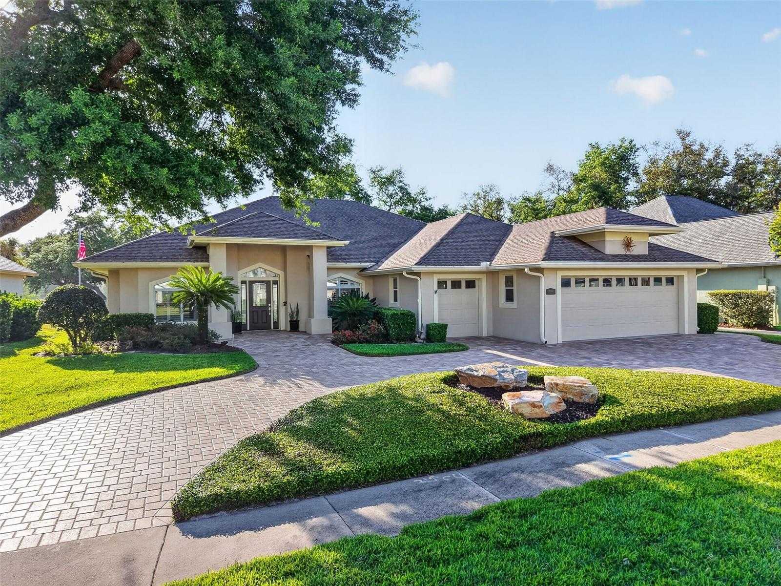 1880 EDGEWATER DRIVE Mount Dora Florida United States, for Sale, residential,  , The Mount Dora Group 