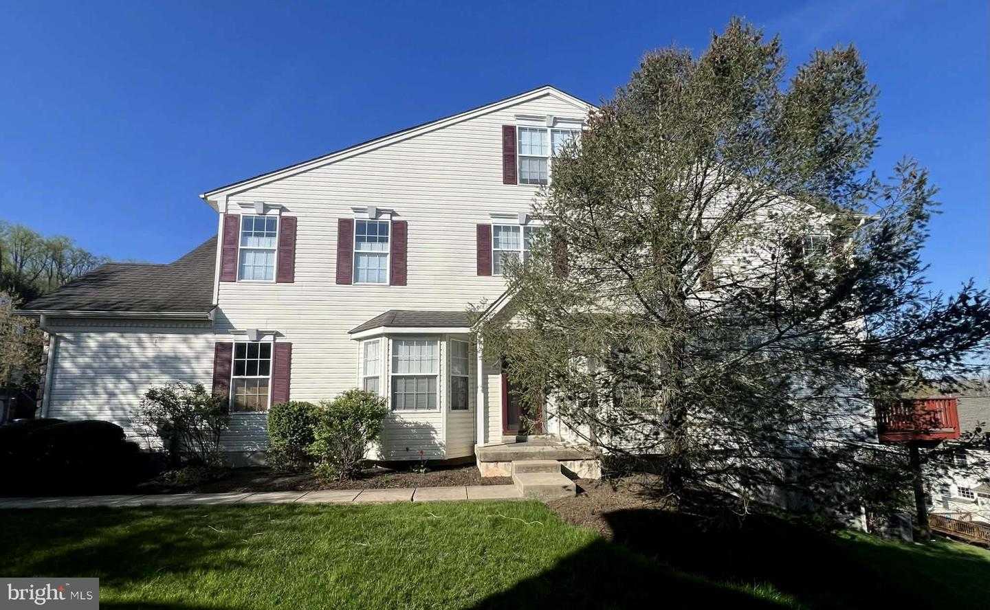 157 FRINGETREE DRIVE West Chester Pennsylvania United States, for Sale, residential,  , Swayne Real Estate Group