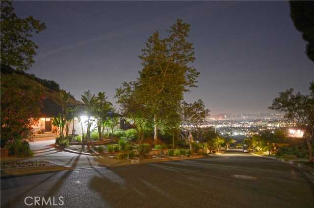 924 Irving Drive Burbank California United States, for Sale, residential, Jennifer Hein, Realty Executives Homes