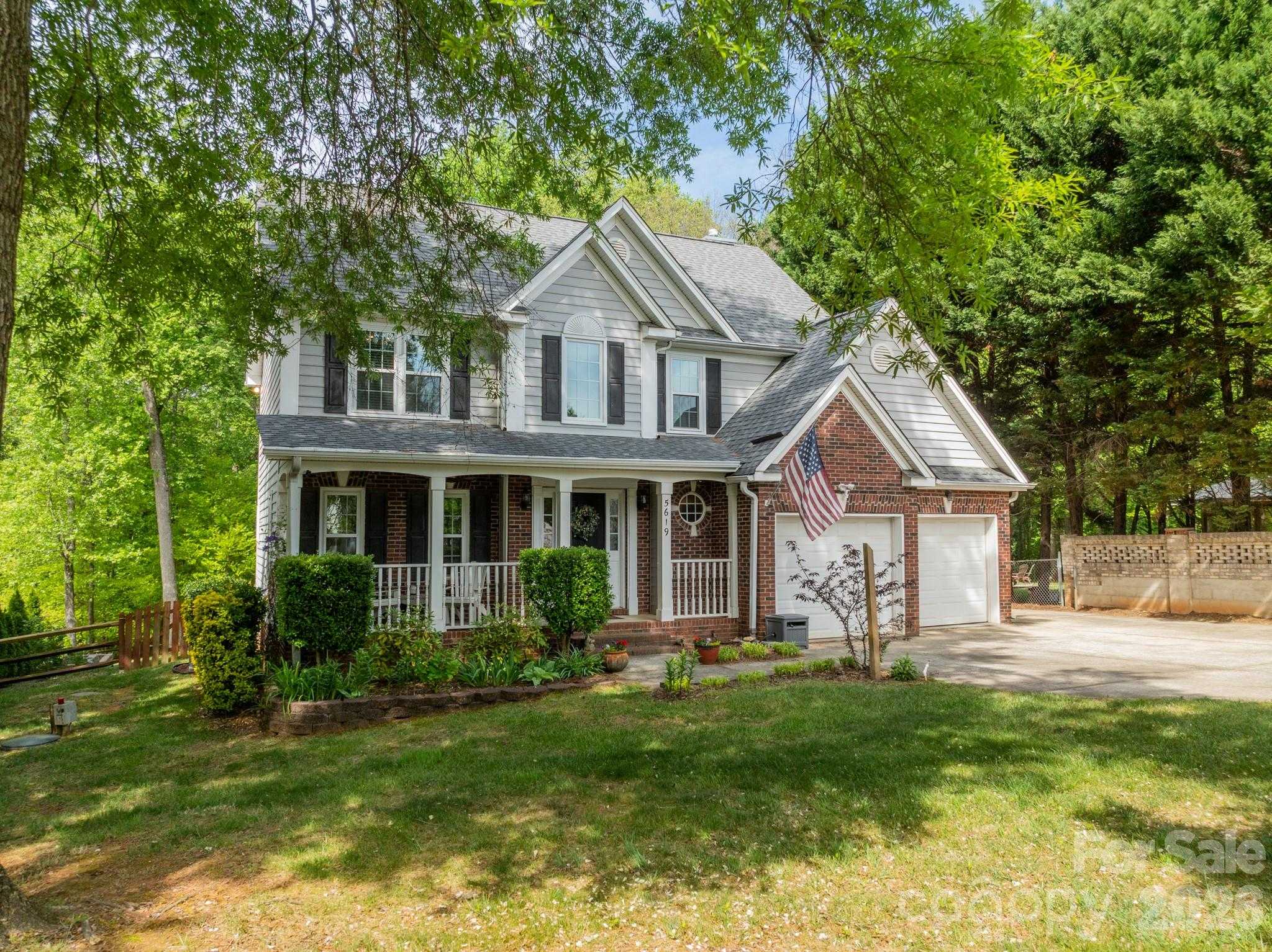5619 Linda Vista Lane Charlotte North Carolina United States, for Sale, residential, William Owens , South Charlotte Properties