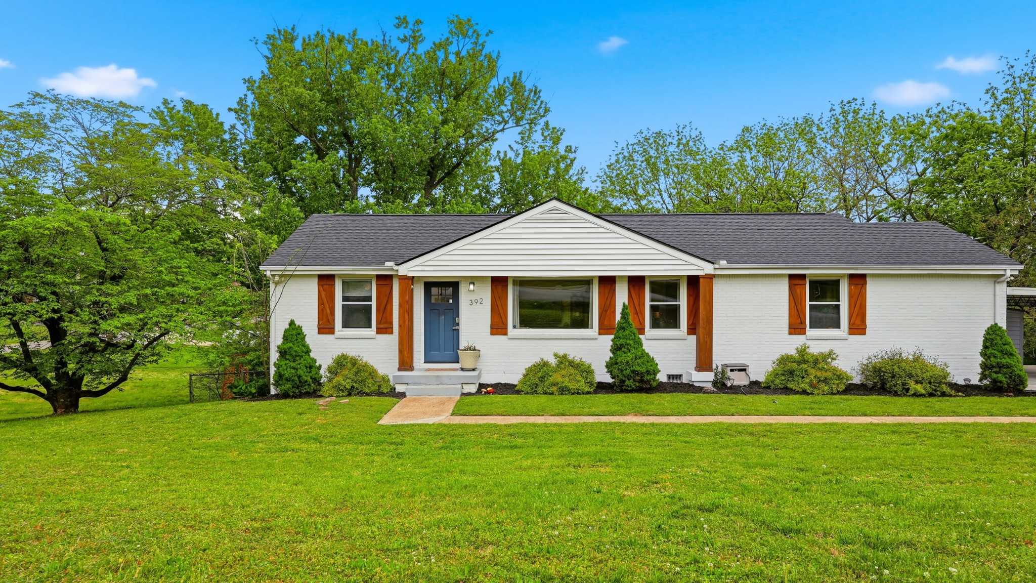 392 Brewer Dr Nashville Tennessee United States, for Sale, residential, Amy Kempf, Reliant Realty ERA Powered