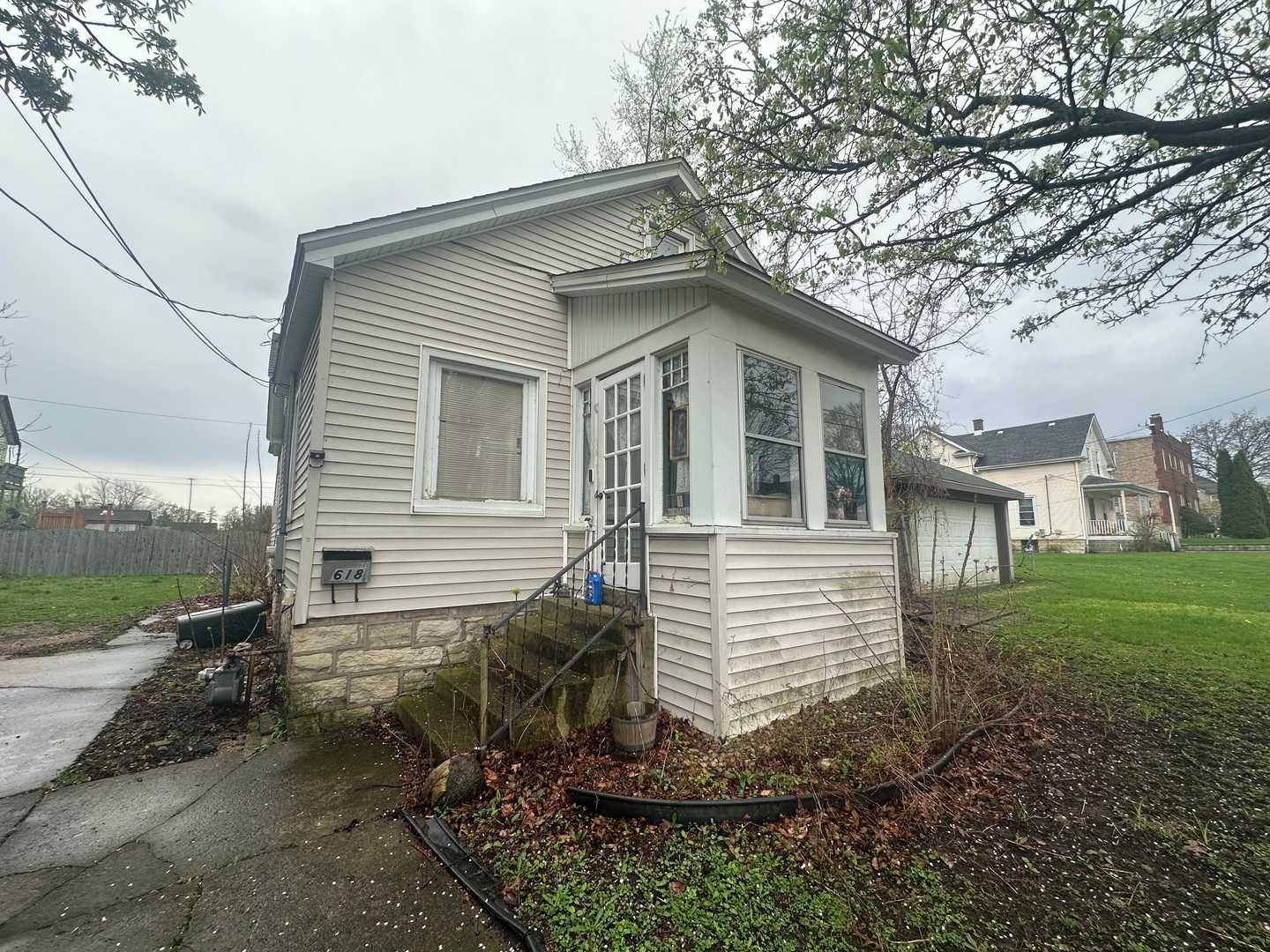 618 Richmond Street Joliet Illinois United States, for Sale, residential,  , Alpha 7 Realty