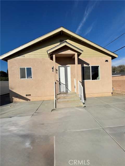 1728 N Kelly Avenue APT B Upland California United States, Rented, residential, Shun Zhang, Re/Max My Home