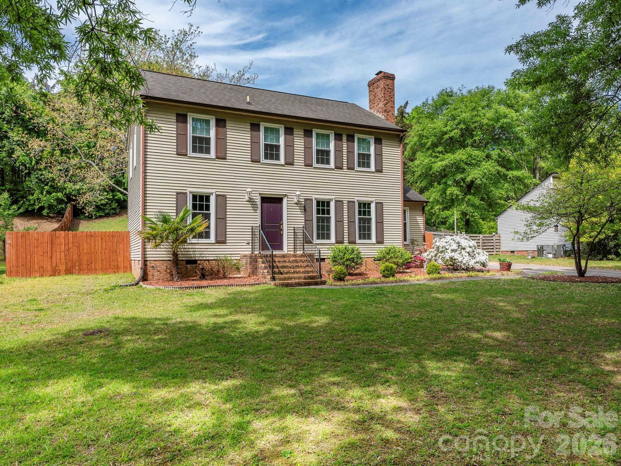 11628 Shandon Circle Charlotte North Carolina United States, for Sale, residential, William Owens , South Charlotte Properties