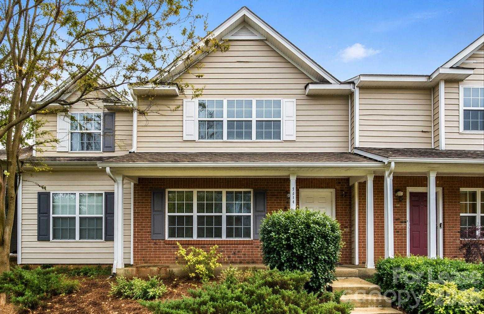 10519 Yellow Rose Lane Charlotte North Carolina United States, for Rent, residential, Kristen Haynes, New Home Buyers Brokers / Realty Pros