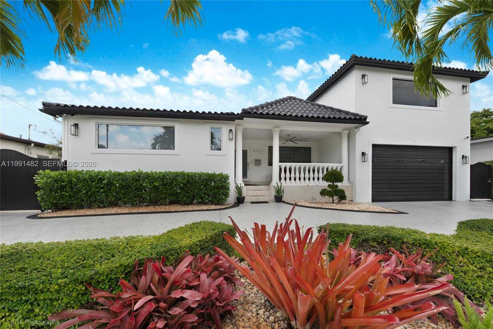 7940 SW 20th Street Miami Florida United States, for Sale, residential, Mona Smith, InCom Demo Office