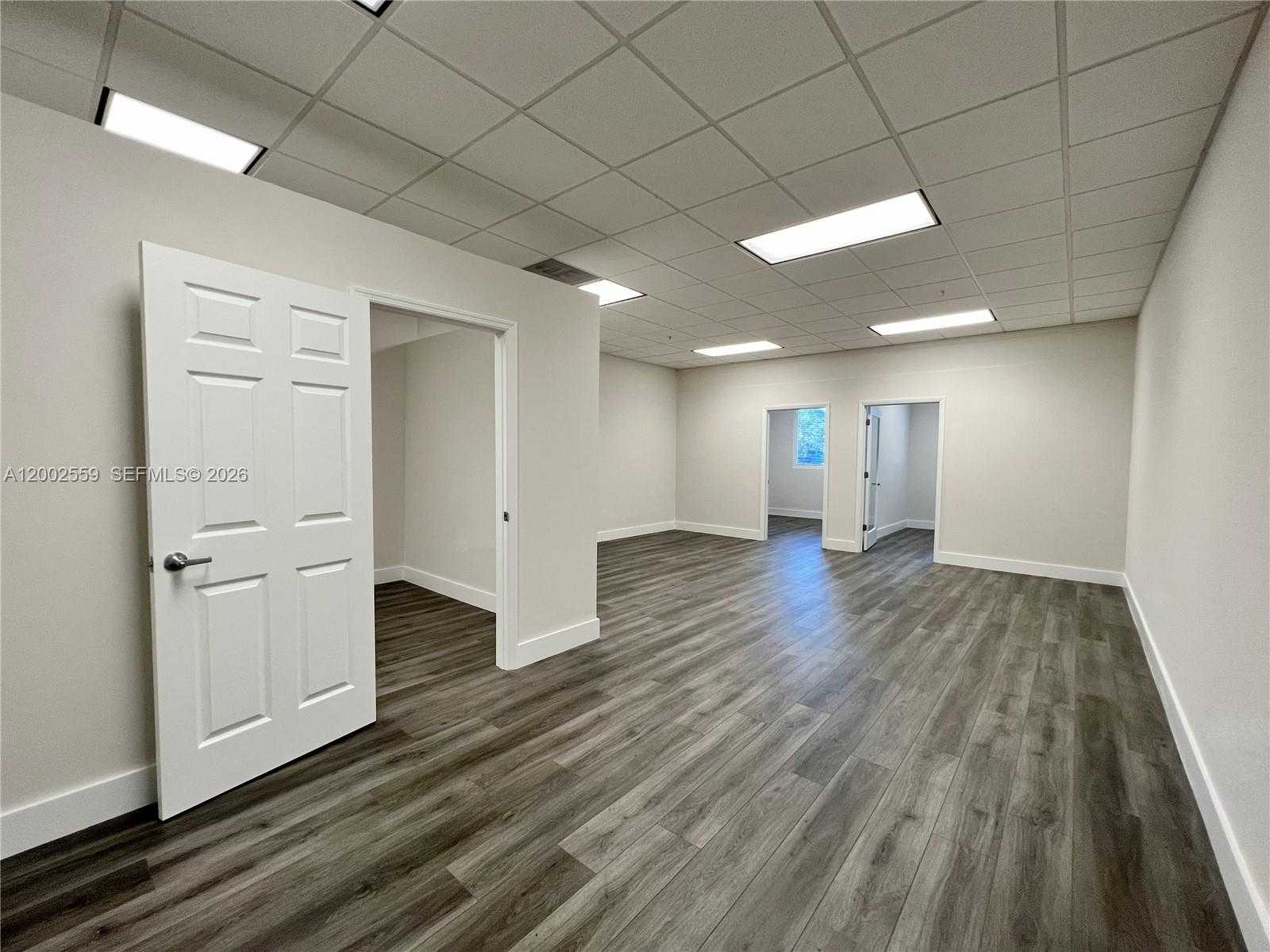 7791 NW 46th St  APT 104 Doral Florida United States, for Sale, commercial, Roberto Villasmil, Interinvestments Realty, Inc.