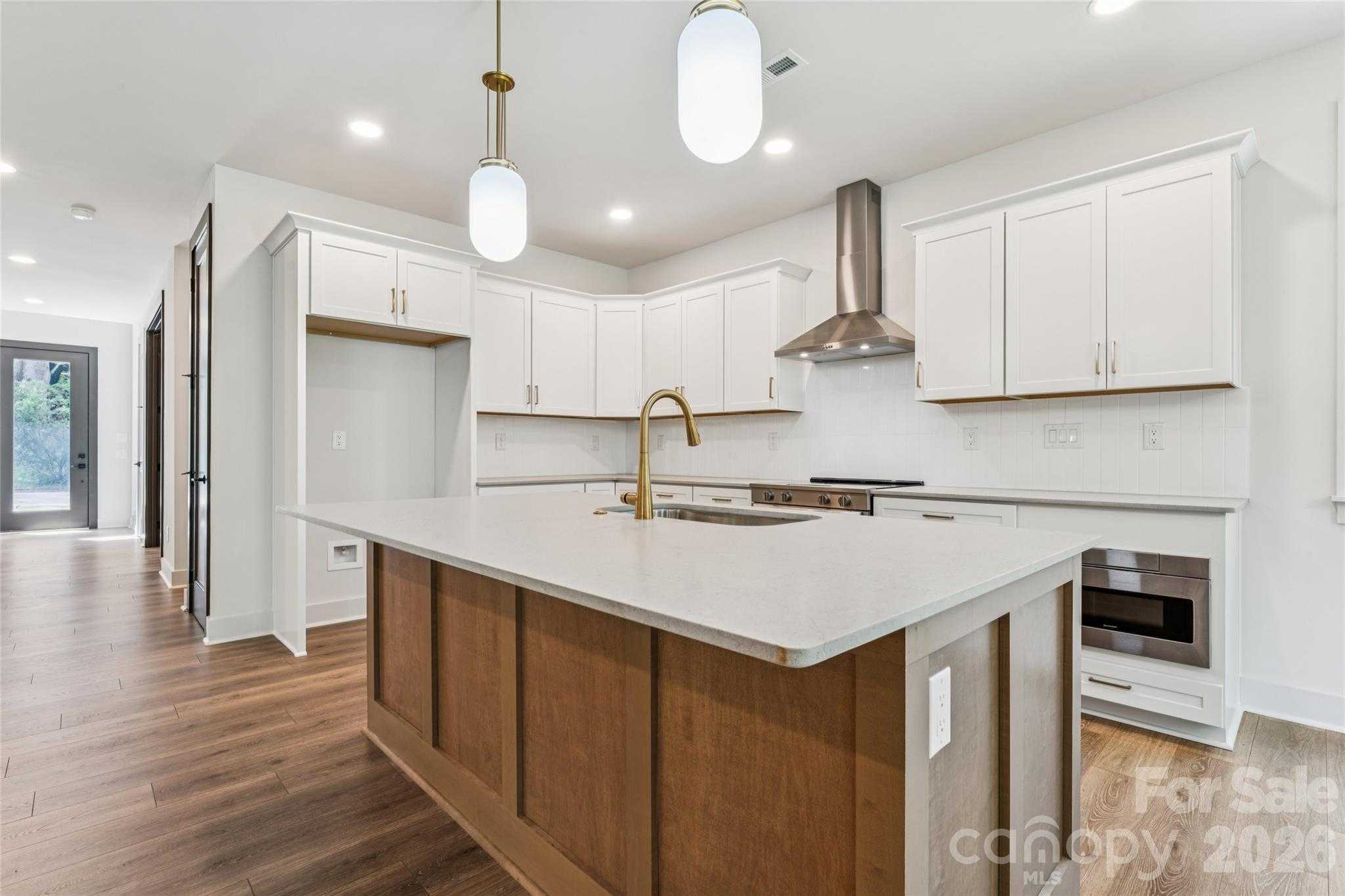 2412 Crestview Drive Charlotte North Carolina United States, for Sale, residential, Kristen Haynes, New Home Buyers Brokers / Realty Pros