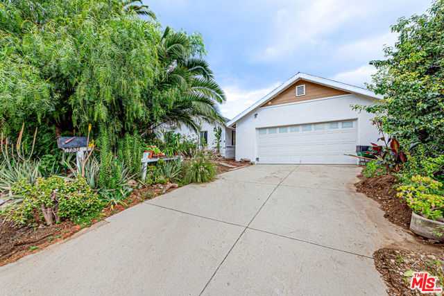 4738 New York Avenue La Crescenta California United States, for Sale, residential, Seta Rostomian, Berkshire Hathaway HomeService Crest Real Estate
