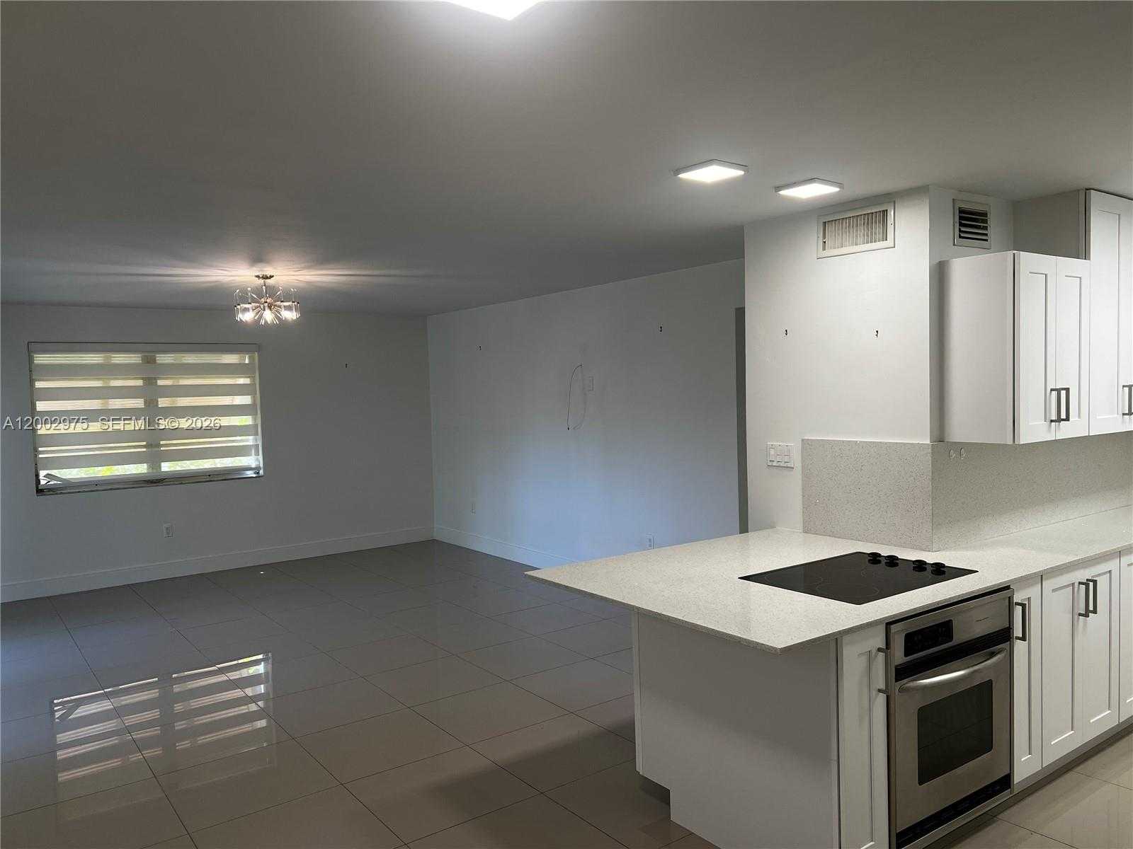 9350 SW 77th Ave  APT G1 Miami Florida United States, for Sale, residential,  , Incom Office Demo