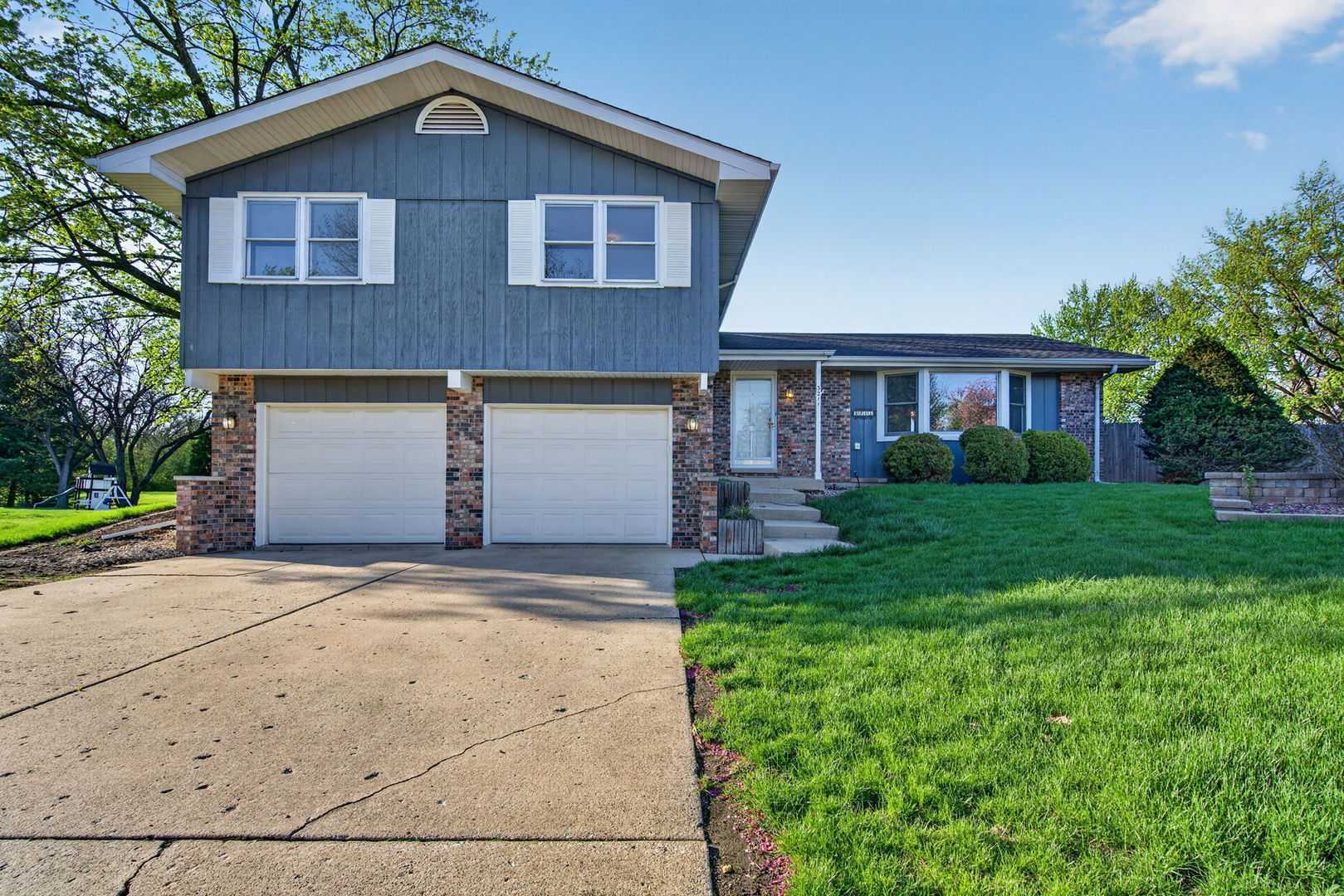 3211 Wild Oaks Court Joliet Illinois United States, for Sale, residential,  , Alpha 7 Realty