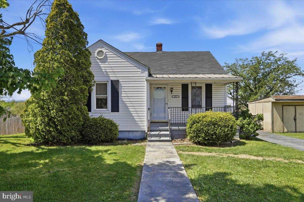 197 STATE CIRCLE Martinsburg West Virginia United States, for Sale, residential, Bruno Tarquinii, Fairfax Realty Premier