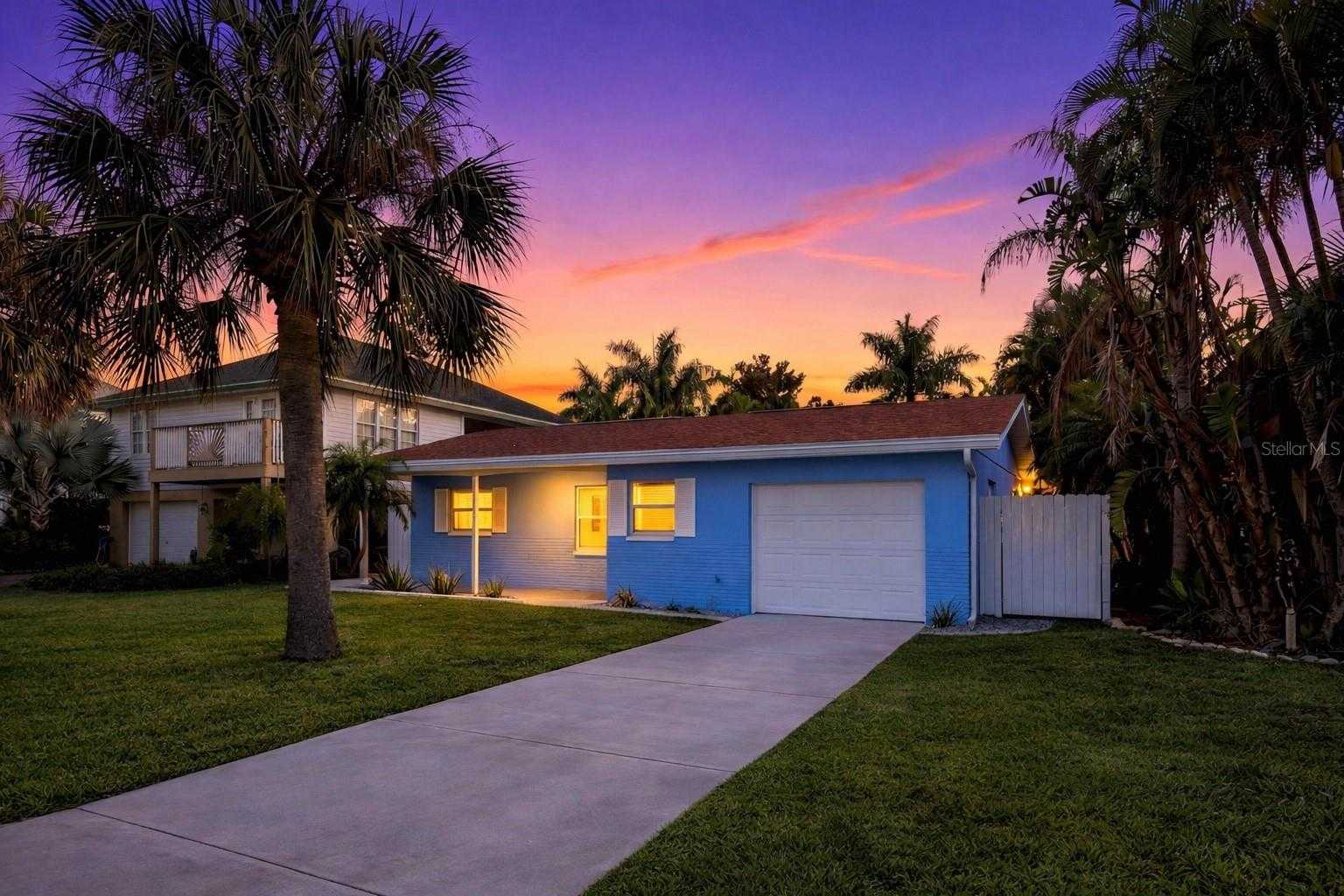 17734 1ST STREET Redington Shores Florida United States, for Sale, residential,  , The Mount Dora Group 