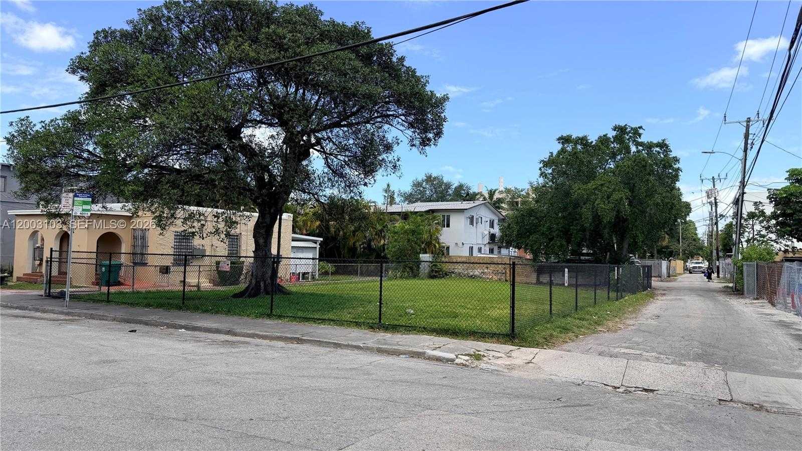 33 NW 21st Ave Miami Florida United States, for Sale, commercial, Sandra Benkahla, The 305 Agency