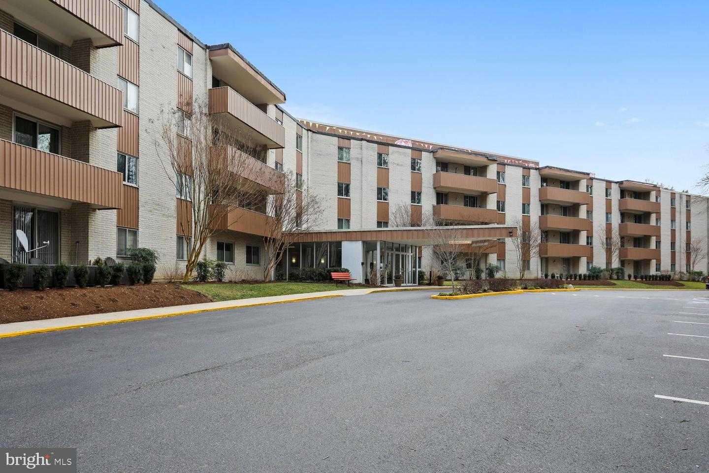 7501 DEMOCRACY BOULEVARD APT B-222 Bethesda Maryland United States, for Sale, residential, Zandra Jamison, Samson Properties
