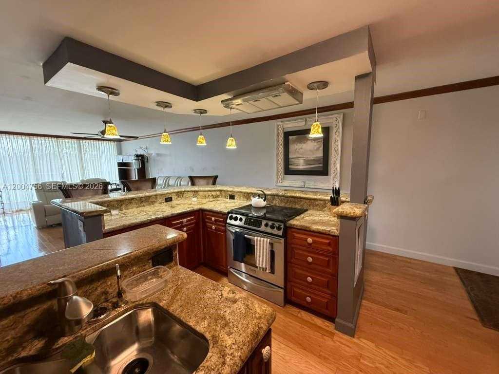 2691 S Course Dr  APT 202 Pompano Beach Florida United States, for Sale, residential, Gloria Reynolds, Incom Example Demo Office