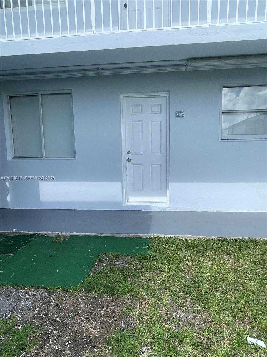 1255 W 49th Pl  APT E102 Hialeah Florida United States, for Rent, residential,  , Phoenix Realtors LLC