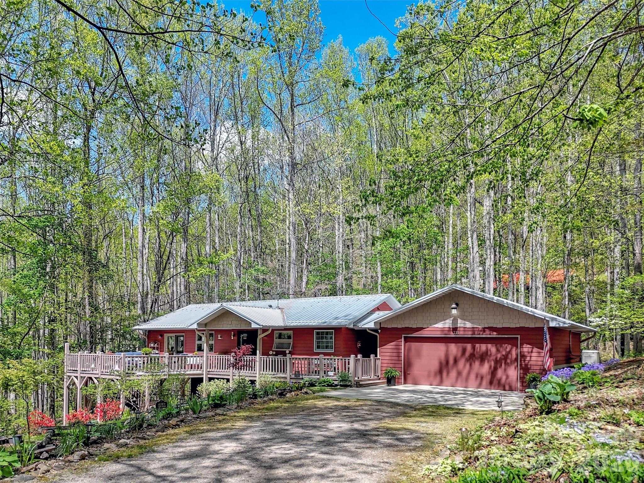 211 Rustic Road Waynesville North Carolina United States, for Sale, residential, Jaci Reynolds, RE/MAX Executive