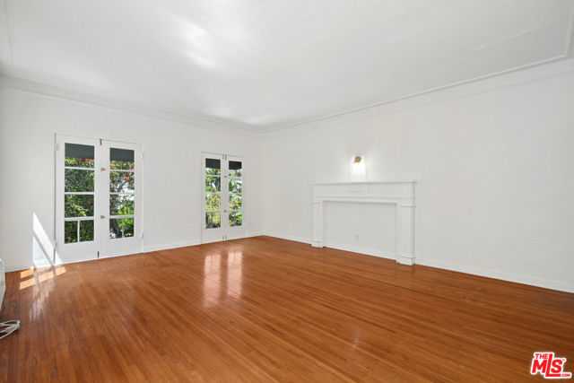 140 S Elm Drive Beverly Hills California United States, for Rent, residential, LAURENT   BERTET, Bertet Investment Group LLC