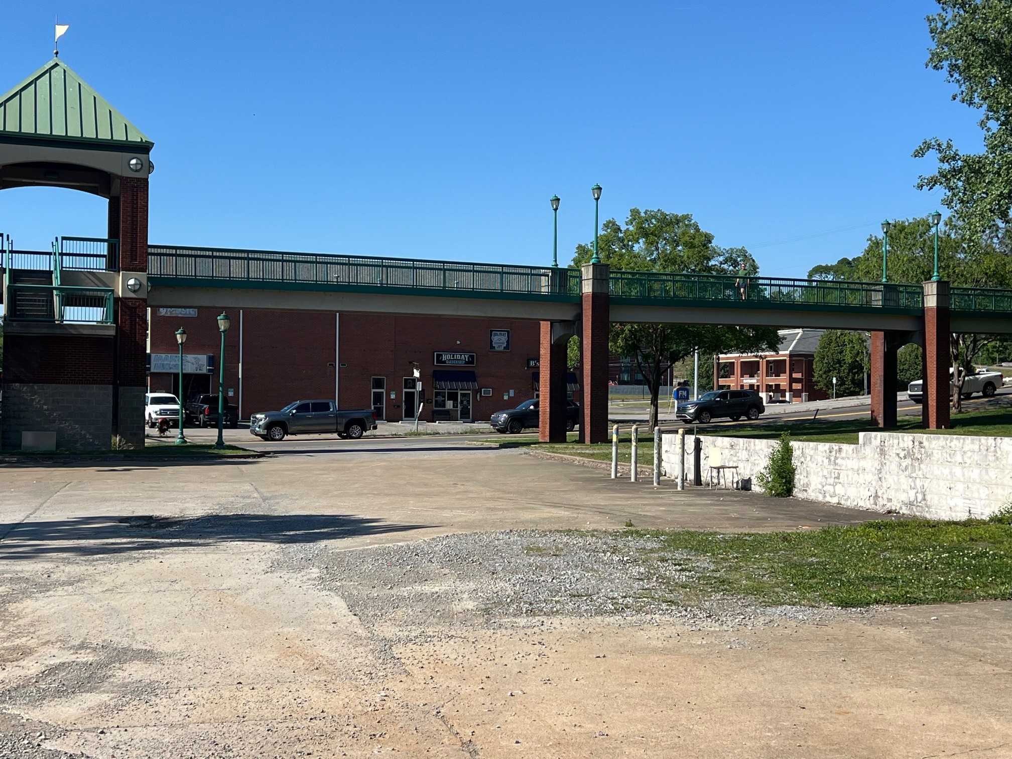 261 N Riverside Dr Clarksville Tennessee United States, for Sale, commercial, Rebekah  Sprabary, Sweet Home Realty & Property Management
