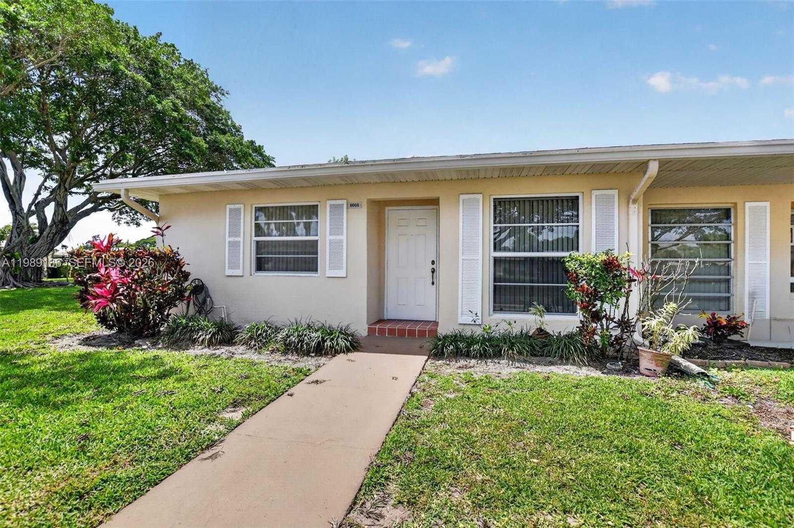 8662 Bella Vista Dr Boca Raton Florida United States, for Sale, residential, Pierre J Denis, Realty 100