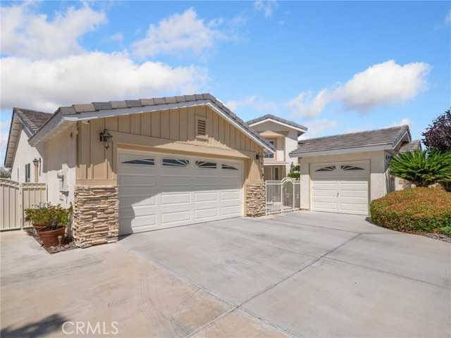 13230 Cameron Victorville California United States, for Sale, residential, Luis Rios , Fathom Realty
