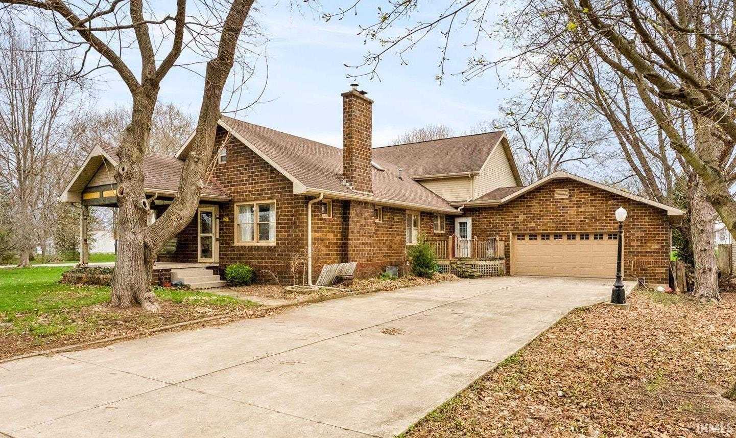 201 S River Road North Manchester Indiana United States, for Sale, residential,  , Manchester Realty