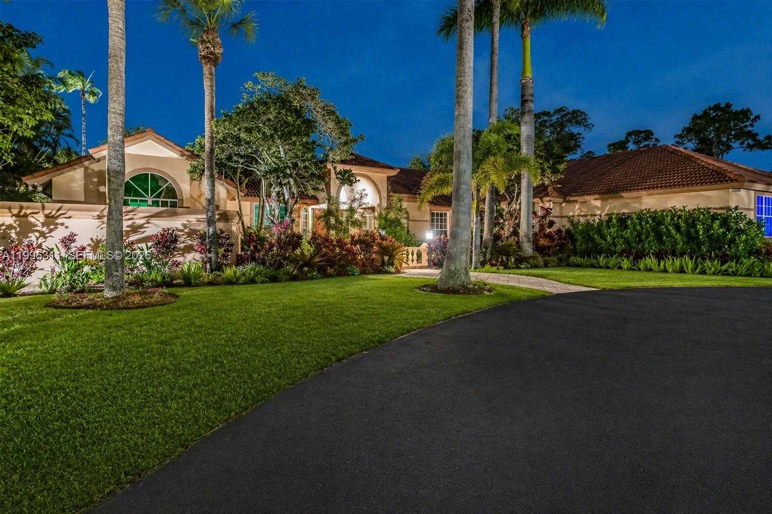 5328 E Leitner Dr Coral Springs Florida United States, for Sale, residential, Pierre J Denis, Realty 100