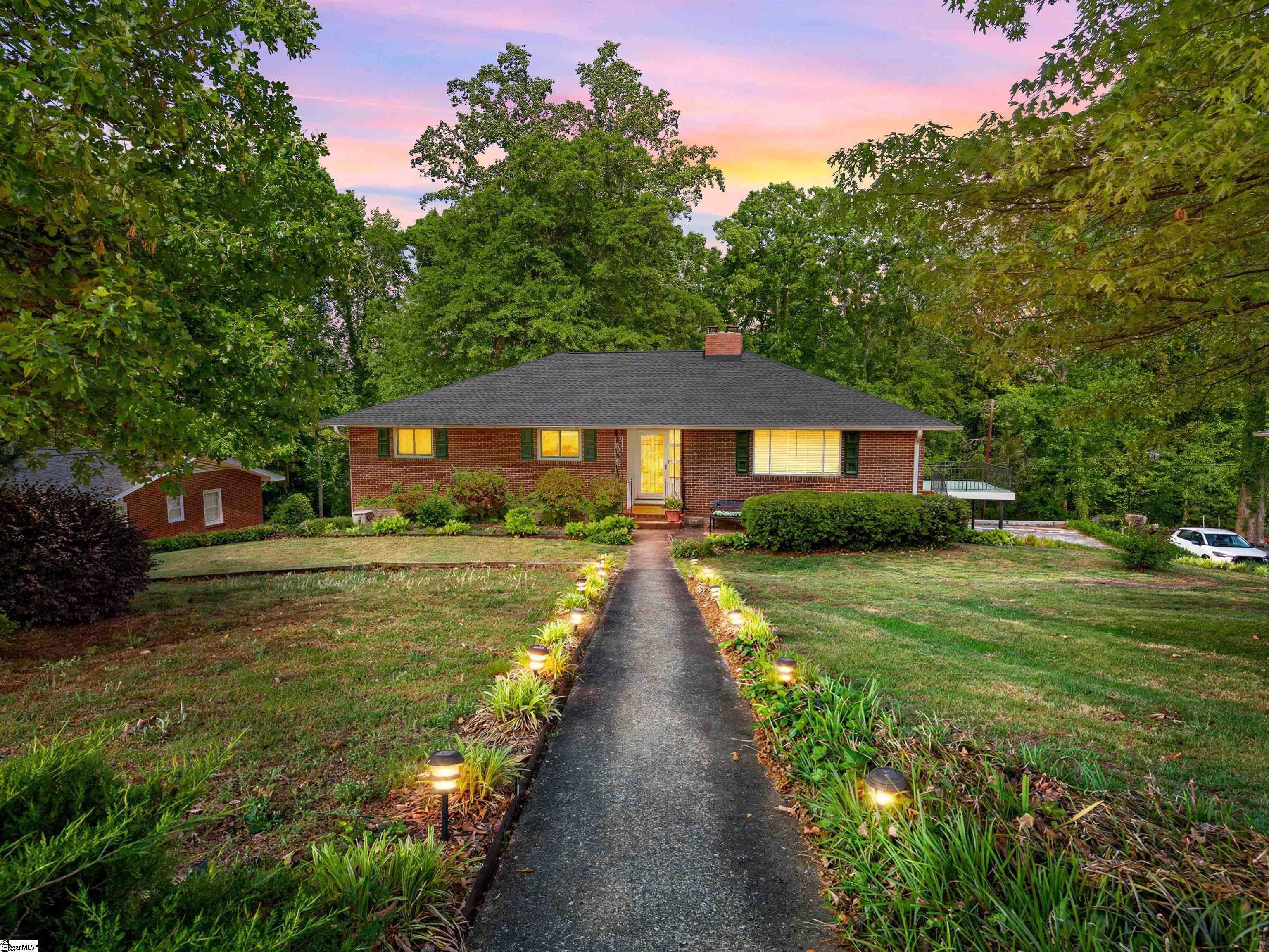 117 Tanglewylde Spartanburg South Carolina United States, for Sale, commercial,  , Valentine Realty Group