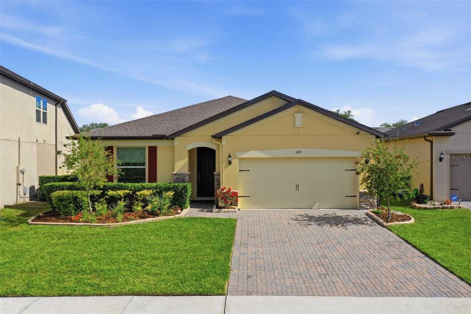1670 REGAL RIVER CIRCLE Ocoee Florida United States, for Sale, residential, Zaira Mejia, Spaces & Styles Group