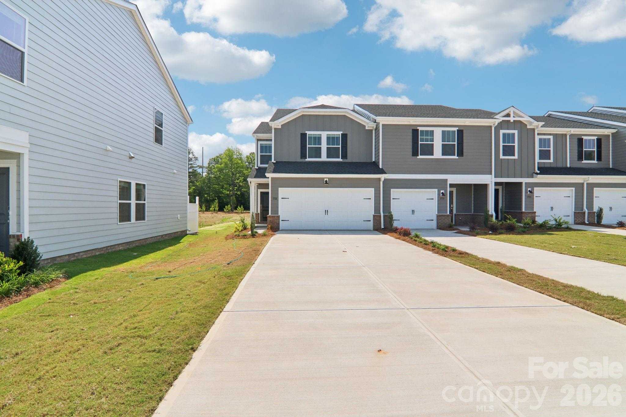 9029 Foggy Brook Loop Charlotte North Carolina United States, for Sale, residential, Kristen Haynes, New Home Buyers Brokers / Realty Pros