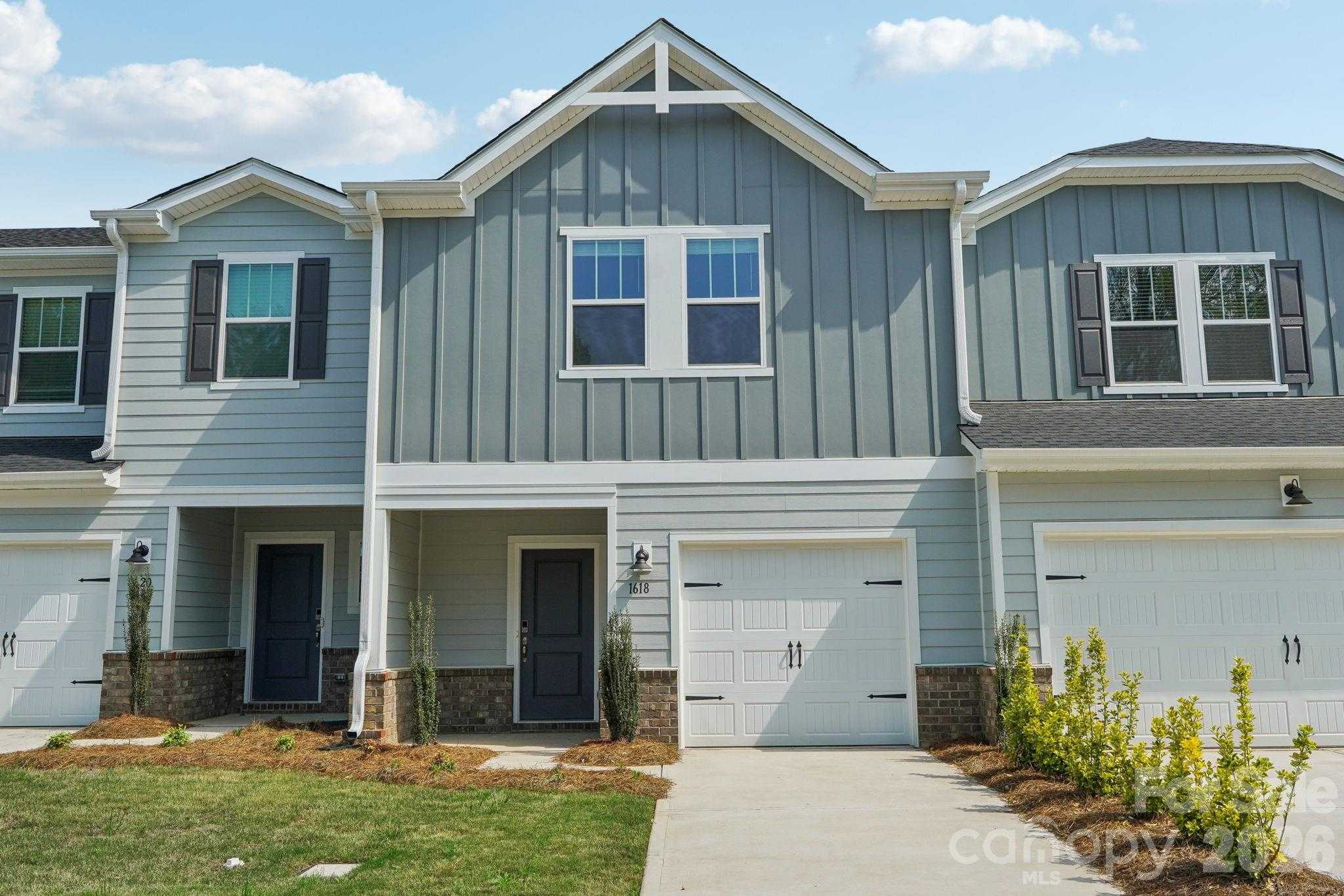 9025 Foggy Brook Loop Charlotte North Carolina United States, for Sale, residential, Kristen Haynes, New Home Buyers Brokers / Realty Pros