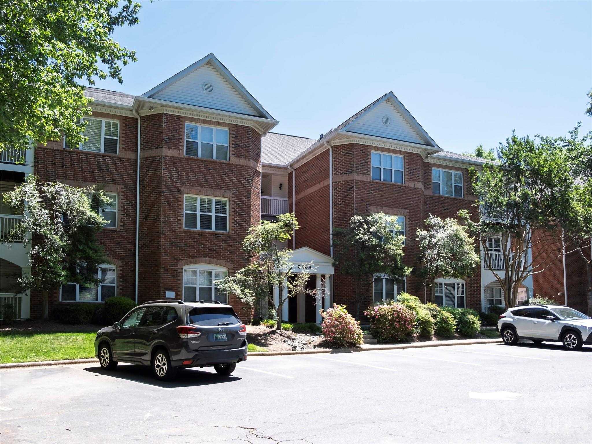 5609 Fairview Road Charlotte North Carolina United States, for Rent, residential, Kristen Haynes, New Home Buyers Brokers / Realty Pros