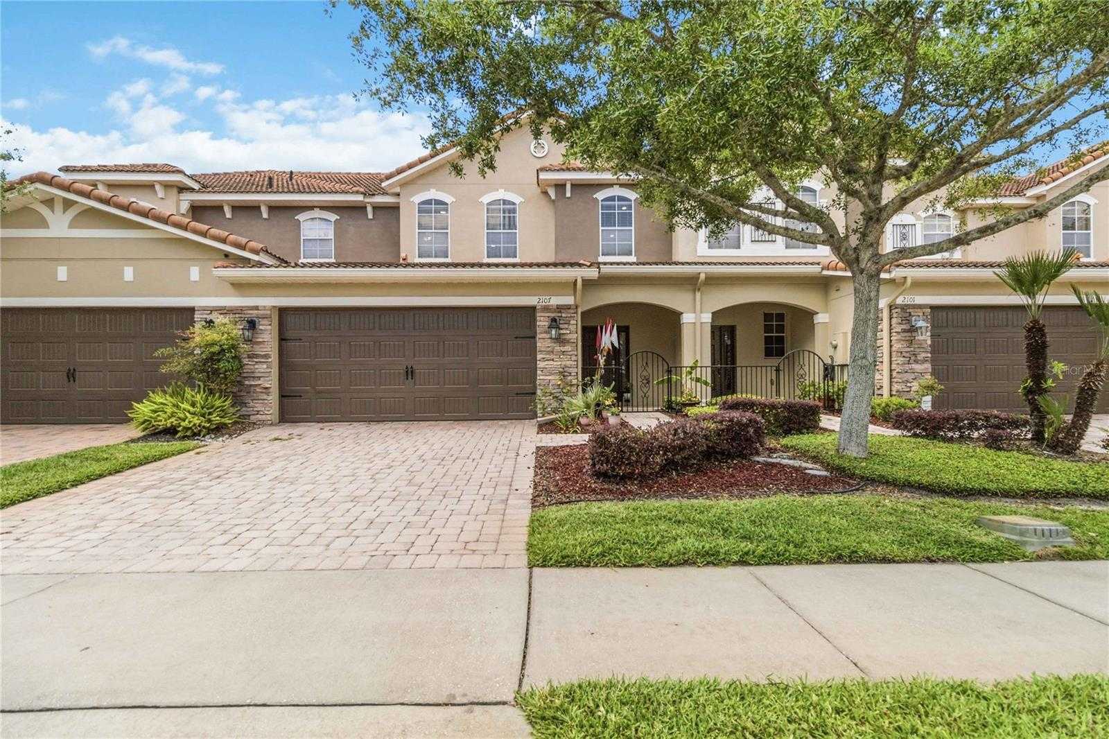 2107 VELVET LEAF DRIVE Ocoee Florida United States, for Sale, residential, Zaira Mejia, Spaces & Styles Group